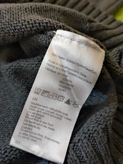 Продавам мъжки памучни пуловери