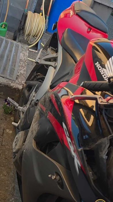 Honda CBR600RR 2007 година