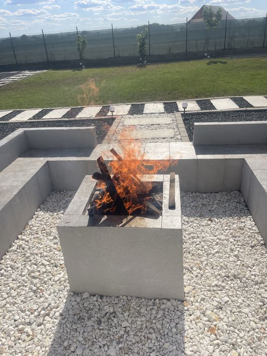 Casa individuala langa lac P+M/190 mp utili/teren 755 mp/cinema