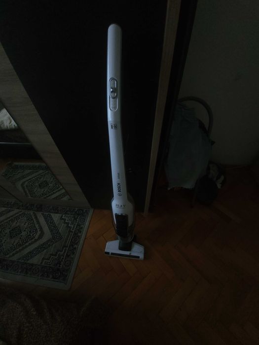 aspirator fara fir bosch atlet