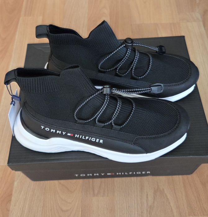 Сникърси тип чорап Tommy Hilfiger 37