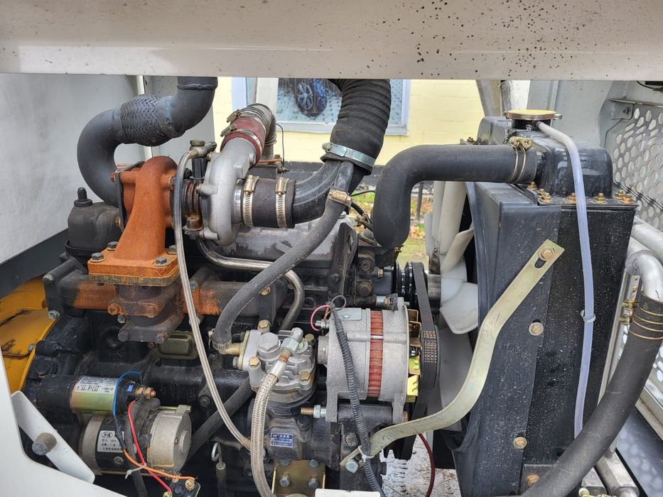 Погрузчик фронтальный