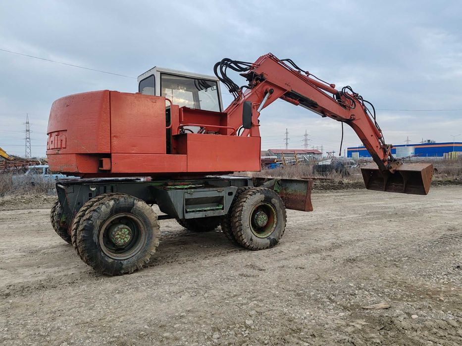 Excavator cu roti Case Poclain 61P Accept orice test