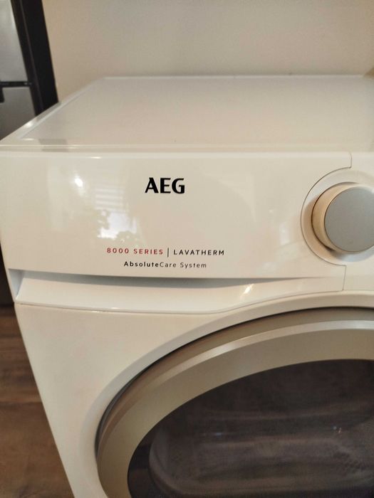 Сушилня AEG 8000