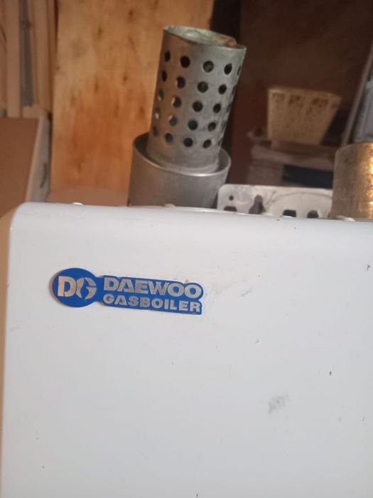 Газовый котел,продам срочноо