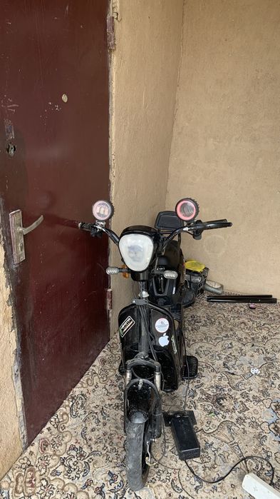 Скутер sk8 сатлады