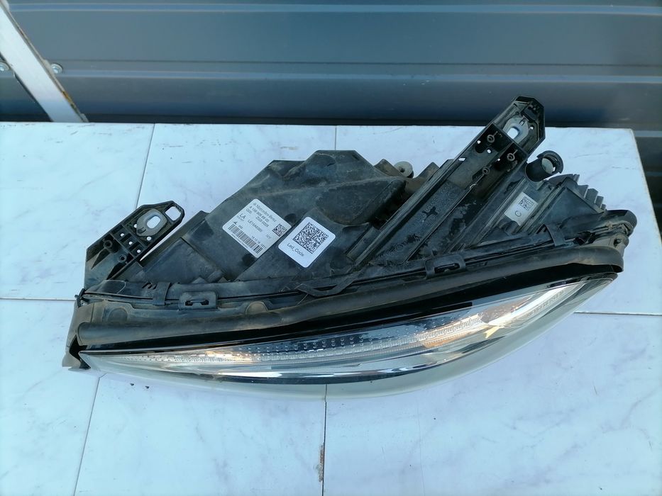 Far Stânga  Led High Performance Mercedes GLA W156  A156 906 69 00