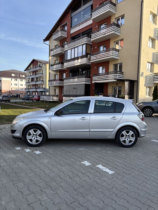 Opel Astra H facelift 1.4