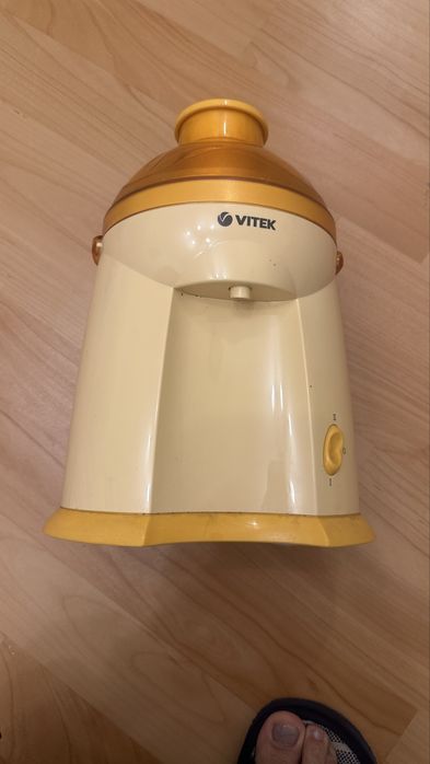Соковыжималка Vitek