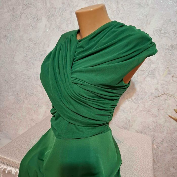 Дамски     Рокли /видове р/р S/M