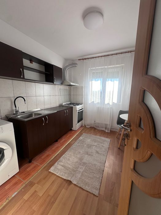 Închiriez garsonieră zona lazaret