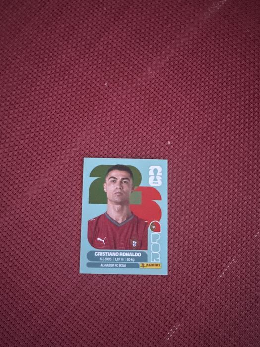Vand cartonas world cup cu cristiano ronaldo