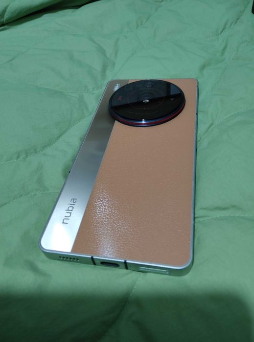 ZTE Nubia Z50S Pro 12gb/1tb