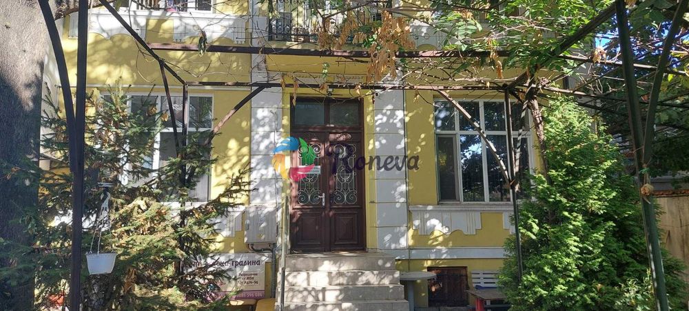 Офис в аристократична сграда ИДЕАЛЕН ЦЕНТЪР