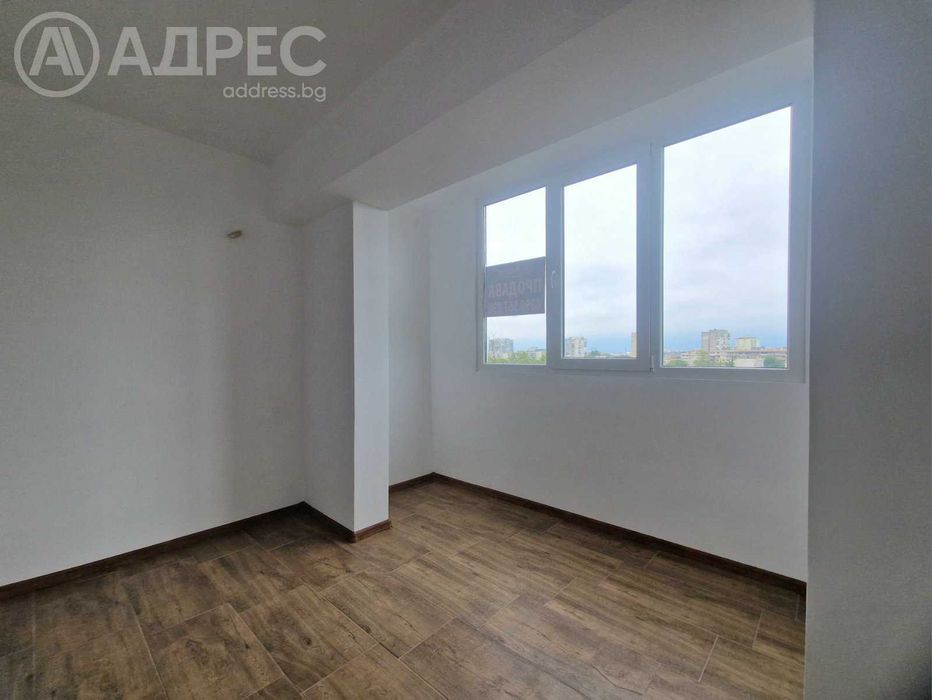 Двустаен апартамент, Родина 2, 61 кв.м., ет. 6/8, след ремонт