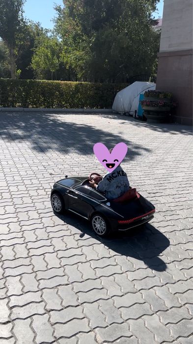 Десткая машинка Maybach