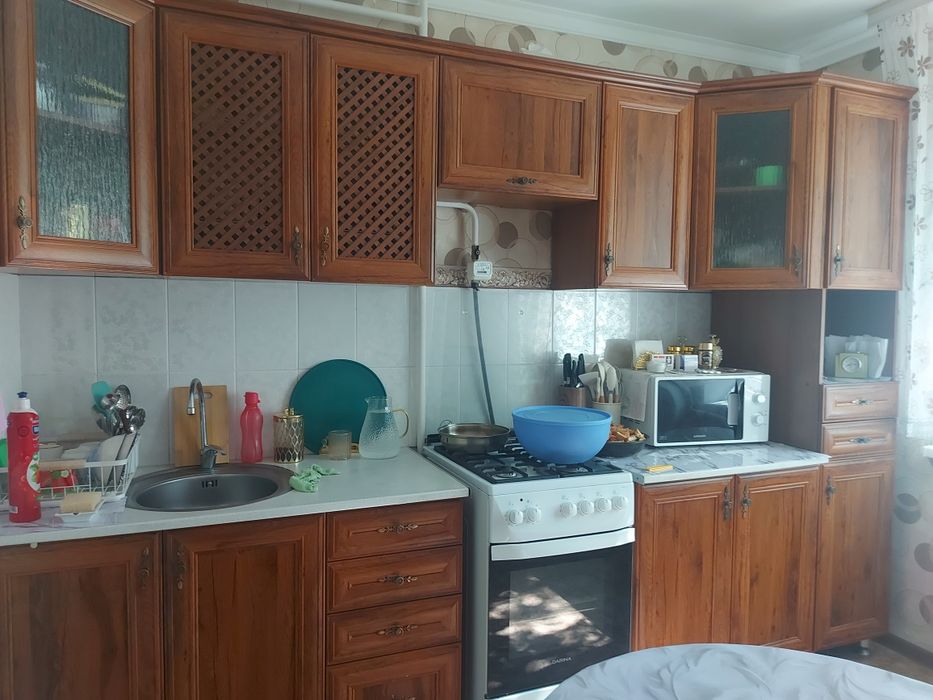 Продам  кухонный гарнитур