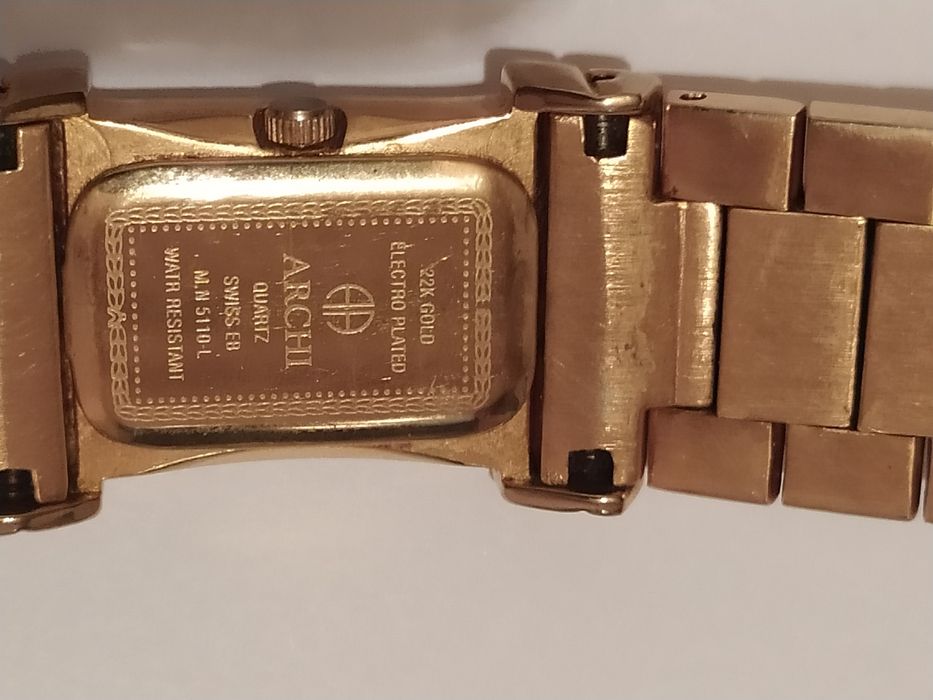 Продам часы ARCHI.