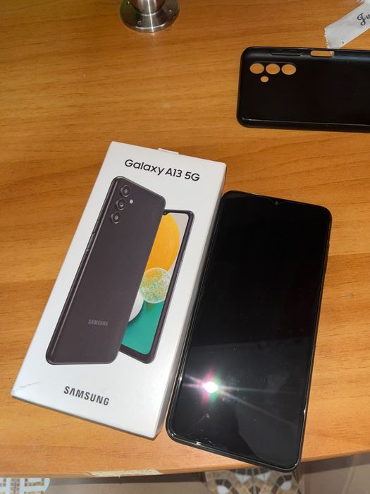 Vând Samsung A13