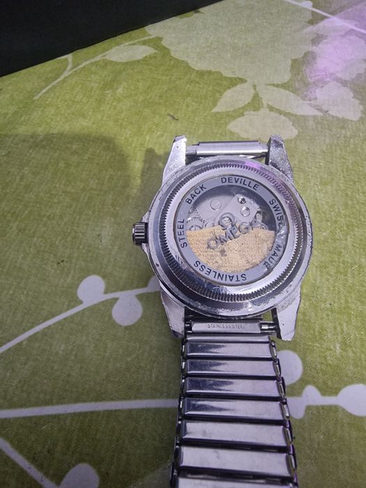 Vînd urgent Ceas Omega automatic