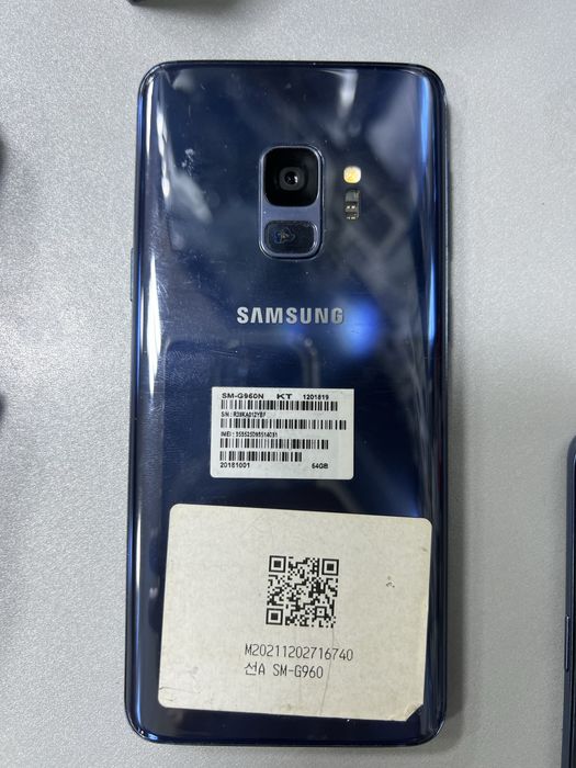 Galaxy S9 запчастга бераман экран синган