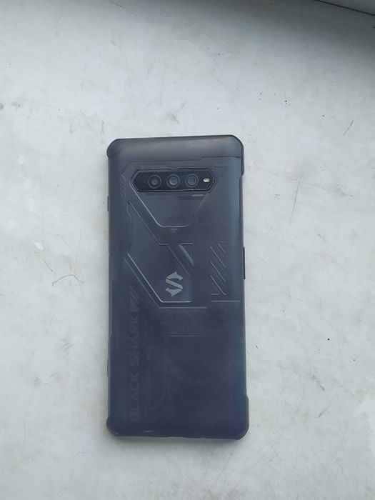 Black shark 4 pro 12/256