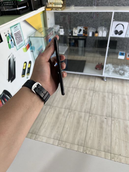 Iphone 11 pro max 256 srochna