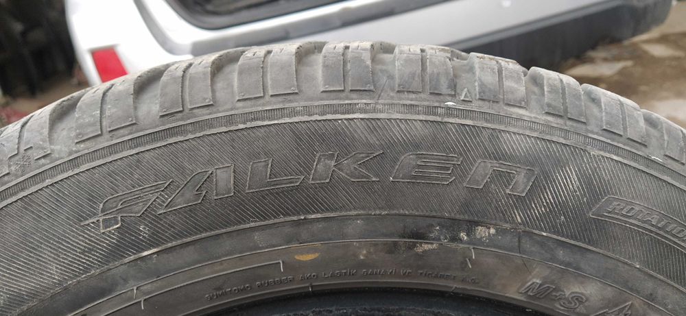Зимни гуми FALKEN 225/60/R17 с DOT 3318