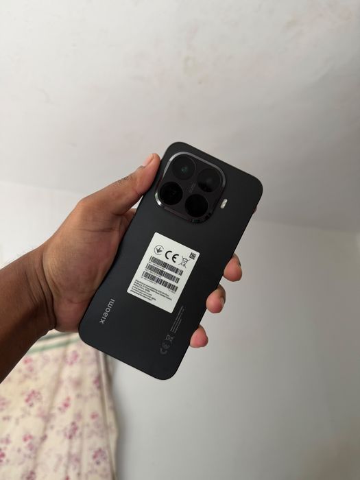 Xiaomi 15T Pro Black 12GB RAM 256GB – Ca Nou, Cutie Originală
