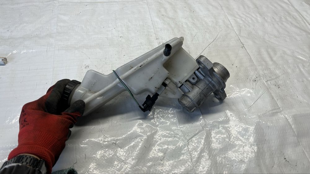 Opel Mokka спирачна помпа