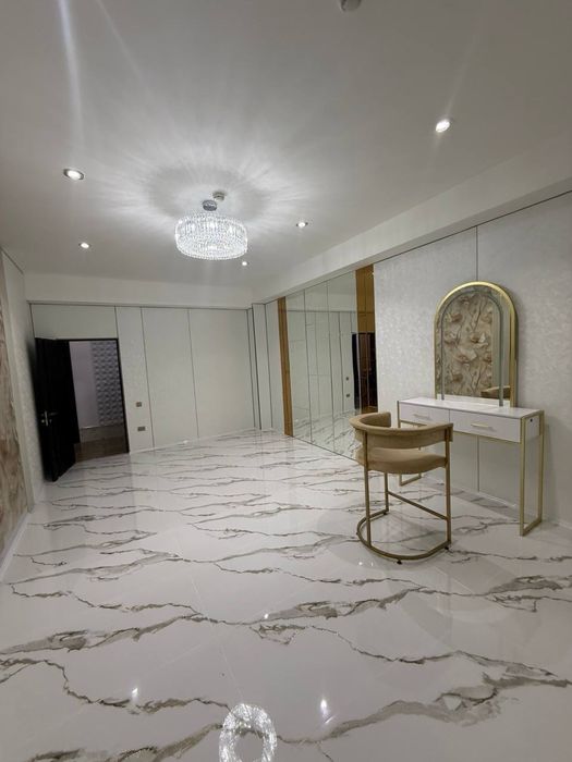 Аренда под Салон 25кв.м! Метро Минор! 400у.е