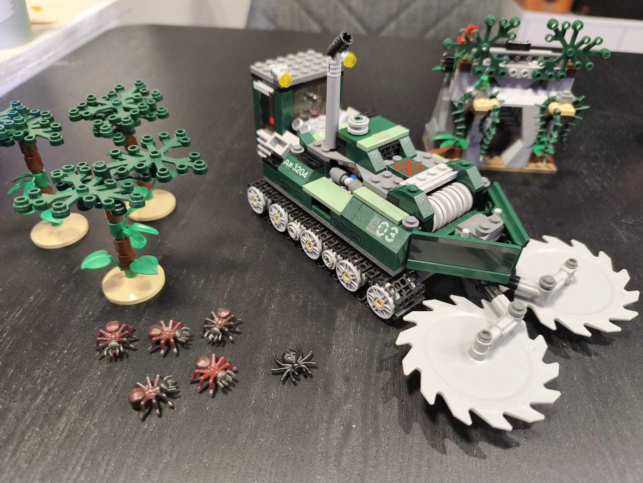 Колекционерски комплект Lego Индиана Джоунс LEGO INDIANA JONES