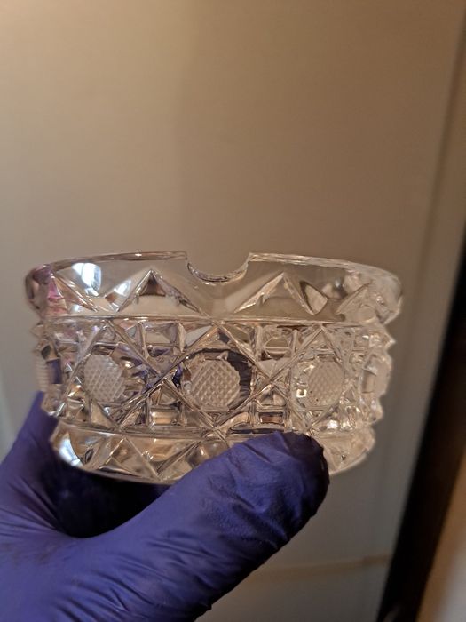 Чаща для пепельниц