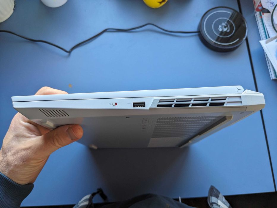 Lenovo Legion 5 Pro - Ryzen 7, 32GB Ram, RTX3050TI