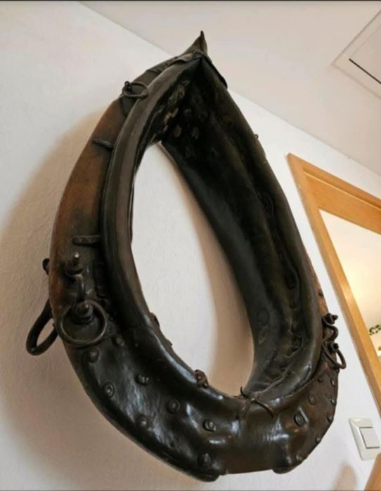 Продавам седла и хамит