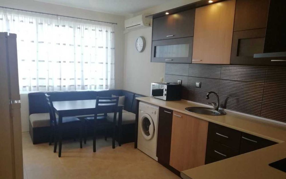 Дава се под наем Двустаен апартамент в Бургас, Меден рудник - зона А - 74 кв.м за 175 € - Снимка #12