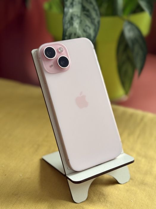 Iphone 15 без ремонта акум 91%