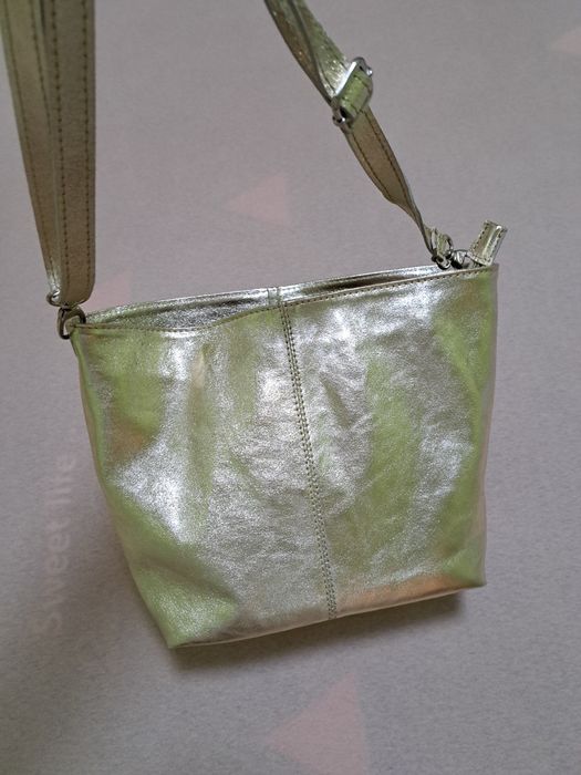 Кожена дамска чанта