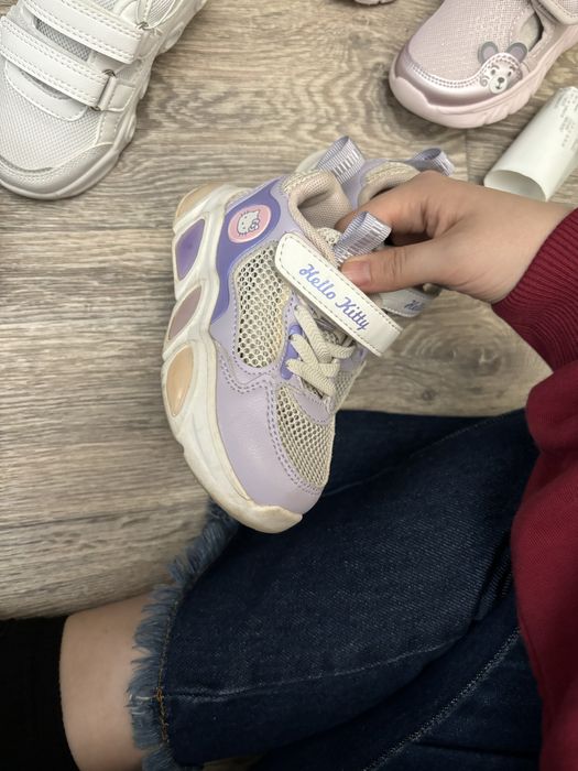 Кроссовки hello kitty со светящейся подошвой