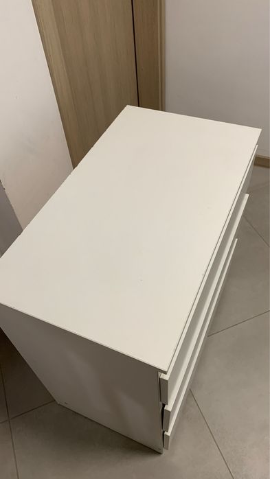 Триместен разтегателен диван с ракла под лежанката