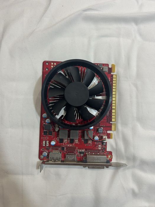 GTX1050 TI 4 GB.!