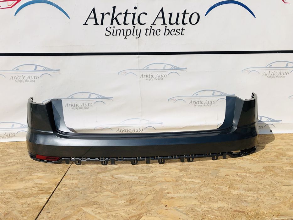 Bara spate Audi Q8 cod 4M8807511