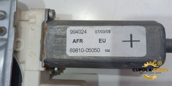 Macara geam fata dreapta cu motoras 69810-05050 Toyota Avensis 2 T25