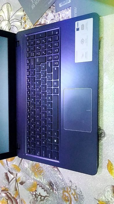 Asus X543MA noutbuk sotiladi.Narxi 3.5 million.