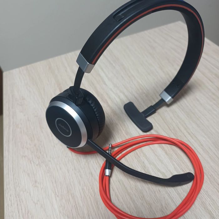 Продавам нови слушалки