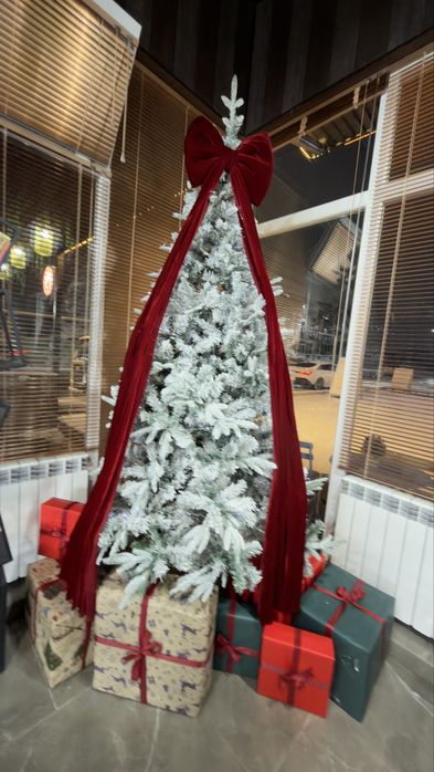 Ёлка  в комплекте бант