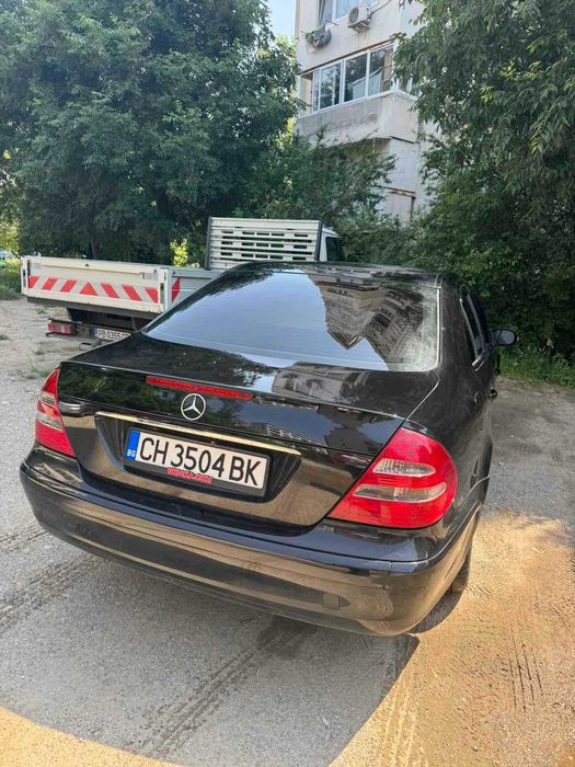 Mercedes Benz E220 2.2 150hp