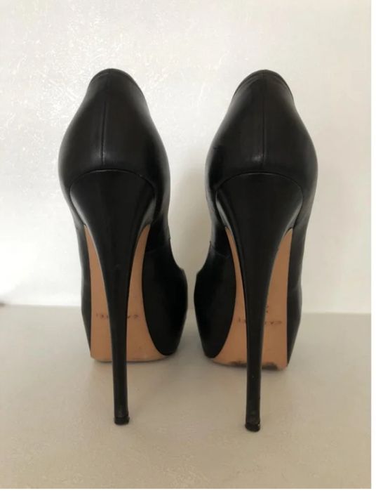 Обувки от Естествена кожа Casadei