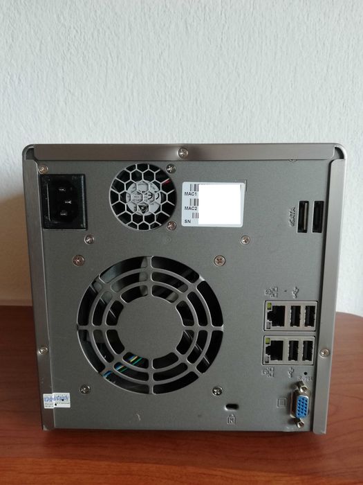 NAS/NVR Qnap VS-4008 Pro