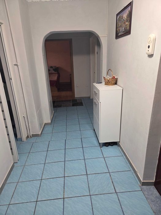 Vand apartament 3 camere Rahova